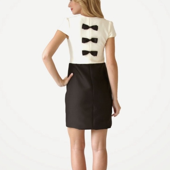 Camilyn Beth Cocktail Black and White Bow Dress 4 - Picture 1 of 7